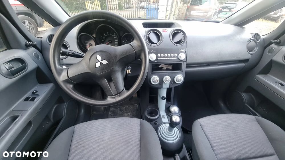 Mitsubishi Colt 1.1 Motion Plus - 16