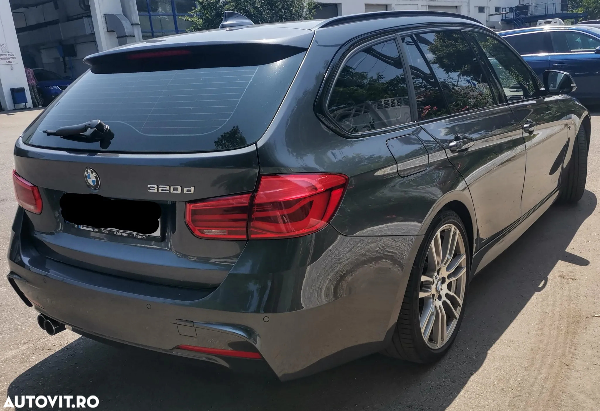 BMW Seria 3 320d Touring Aut. M Sport - 6