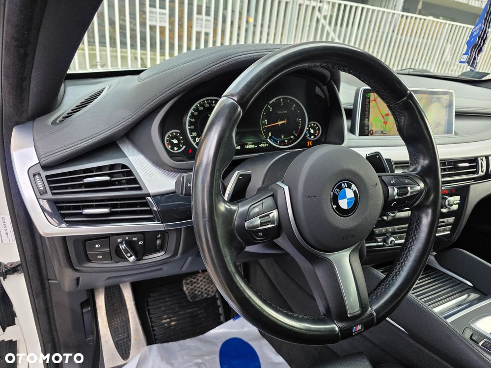 BMW X6 xDrive40d - 9