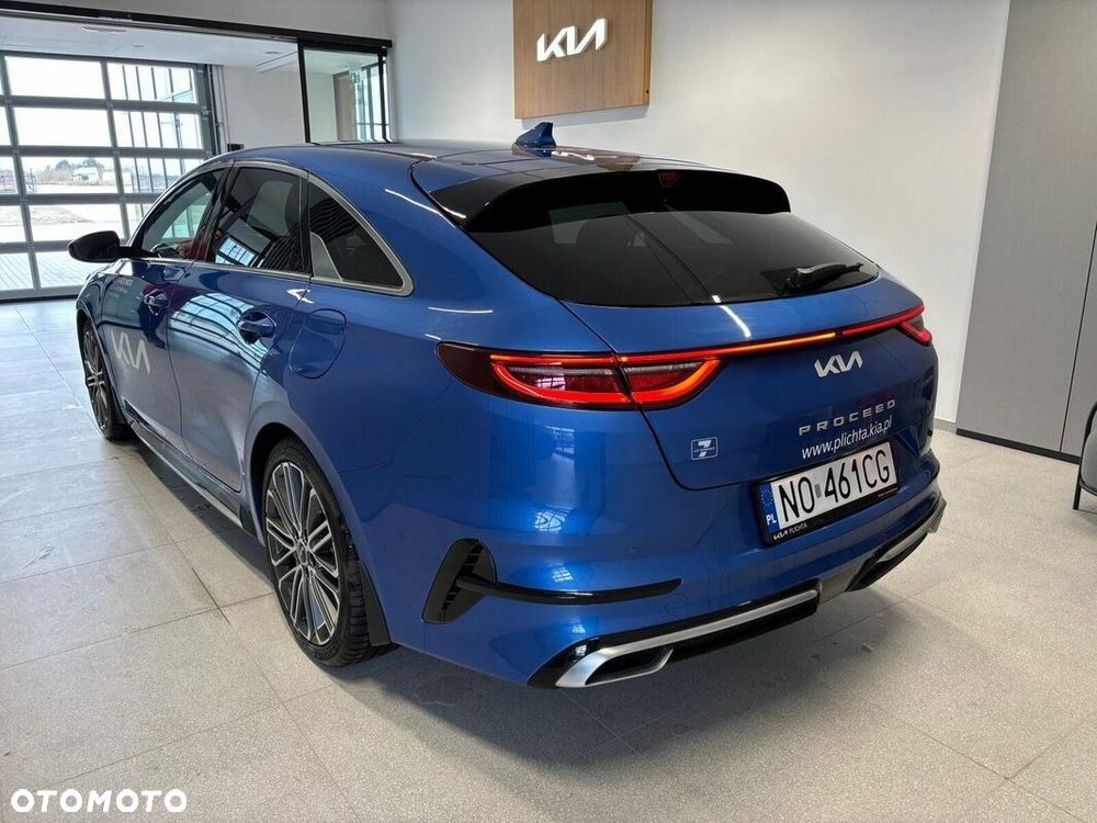 Kia ProCeed - 5