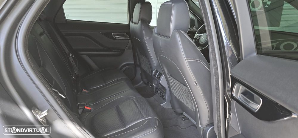 Jaguar F-Pace 2.0 i4D R-Sport AWD Aut. - 16