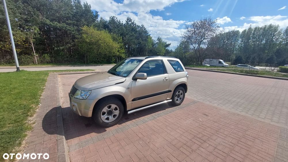 Suzuki Grand Vitara 1.6 - 11