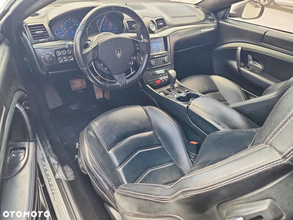 Maserati GranTurismo - 8