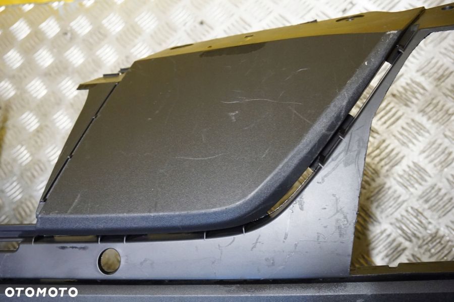 CADILLAC XT5 2017 - 2019 Zderzak Tył Tylny USA - 7