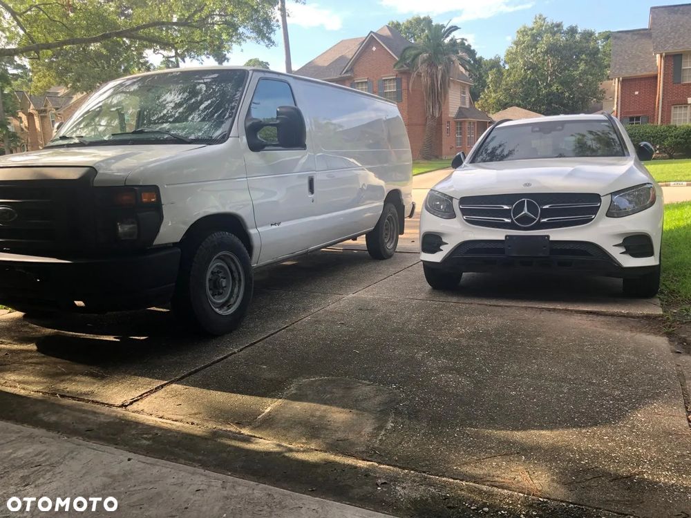 Mercedes-Benz GLC - 12