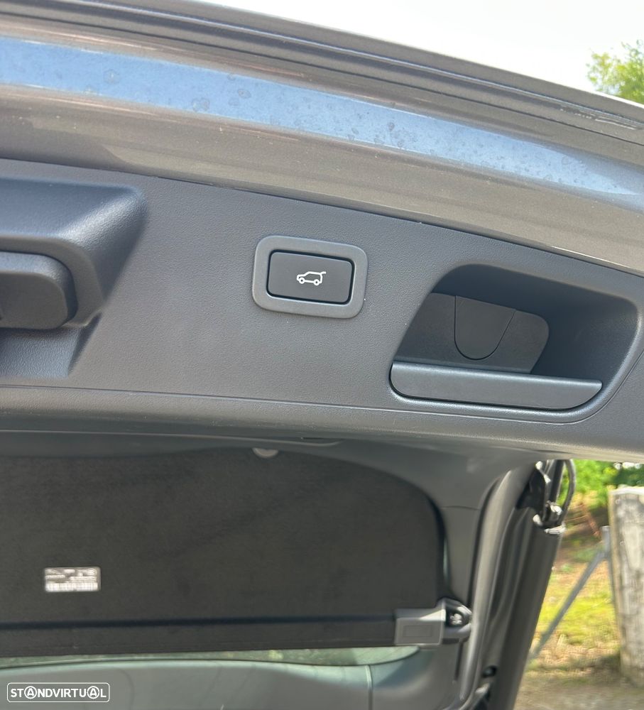 Jaguar E-Pace D200 AWD R-Dynamic HSE - 12