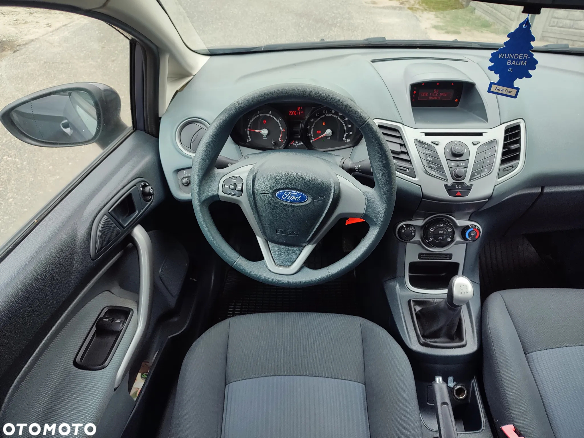 Ford Fiesta 1.25 Ambiente - 6