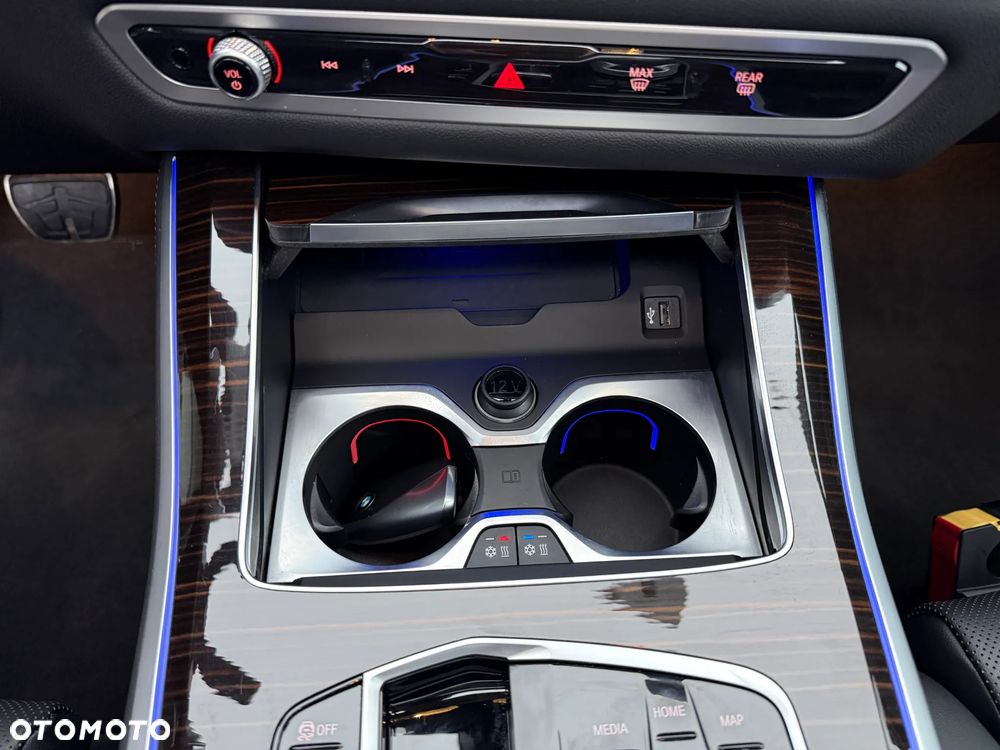 BMW X5 xDrive30d sport - 23