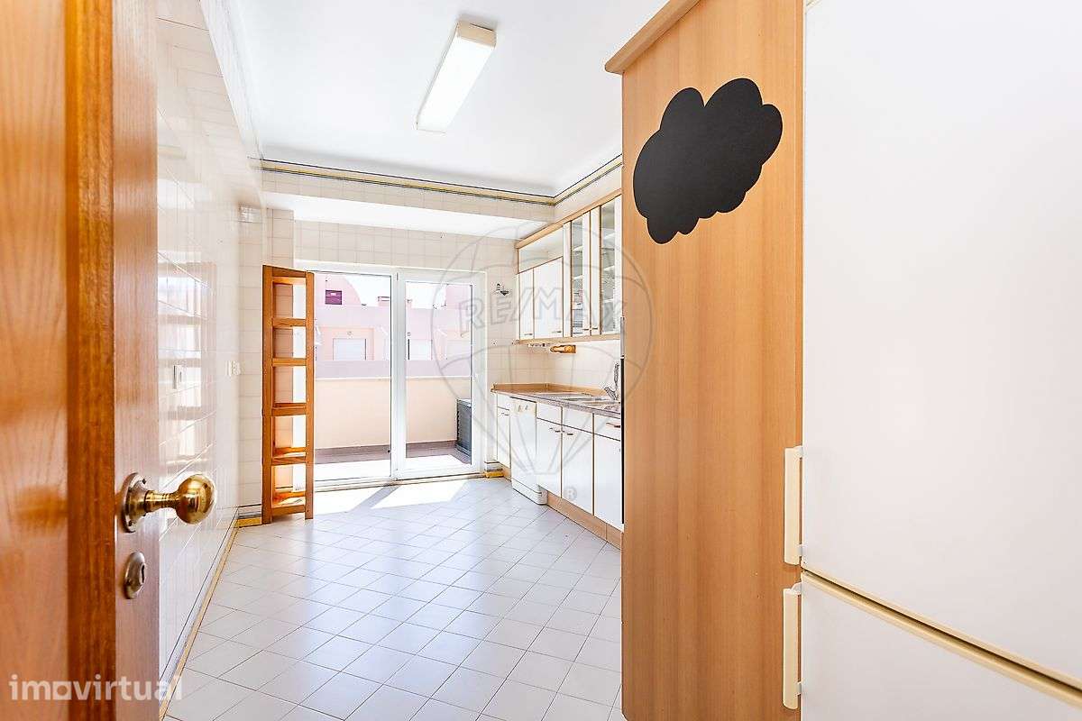 Apartamento T2 para arrendamento - Grande imagem: 4/36