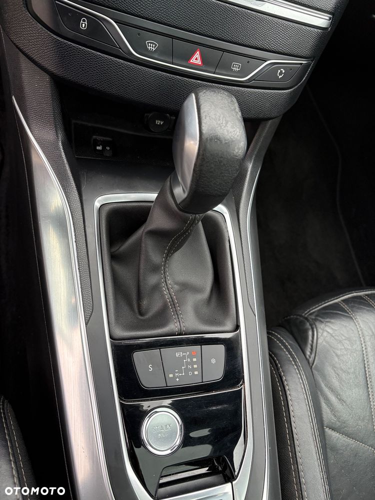 Peugeot 308 BlueHDi FAP 150 EAT6 Stop & Start Allure - 20