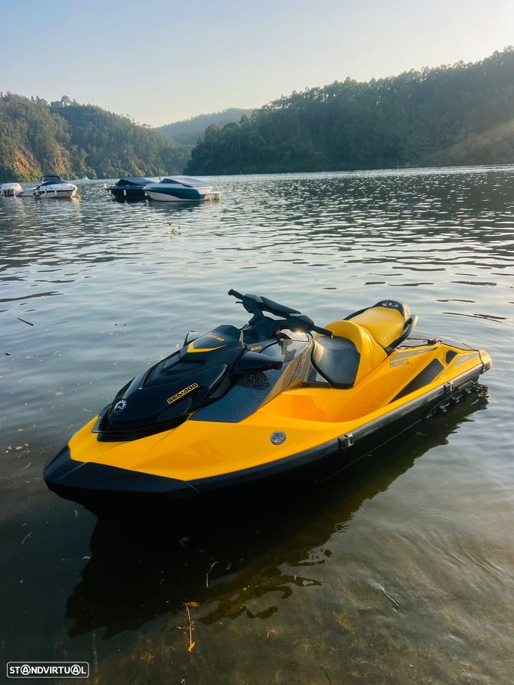 Sea-Doo GTR 230 - MOTOR NOVO 0h c/ garantia + atrelado LED - 1