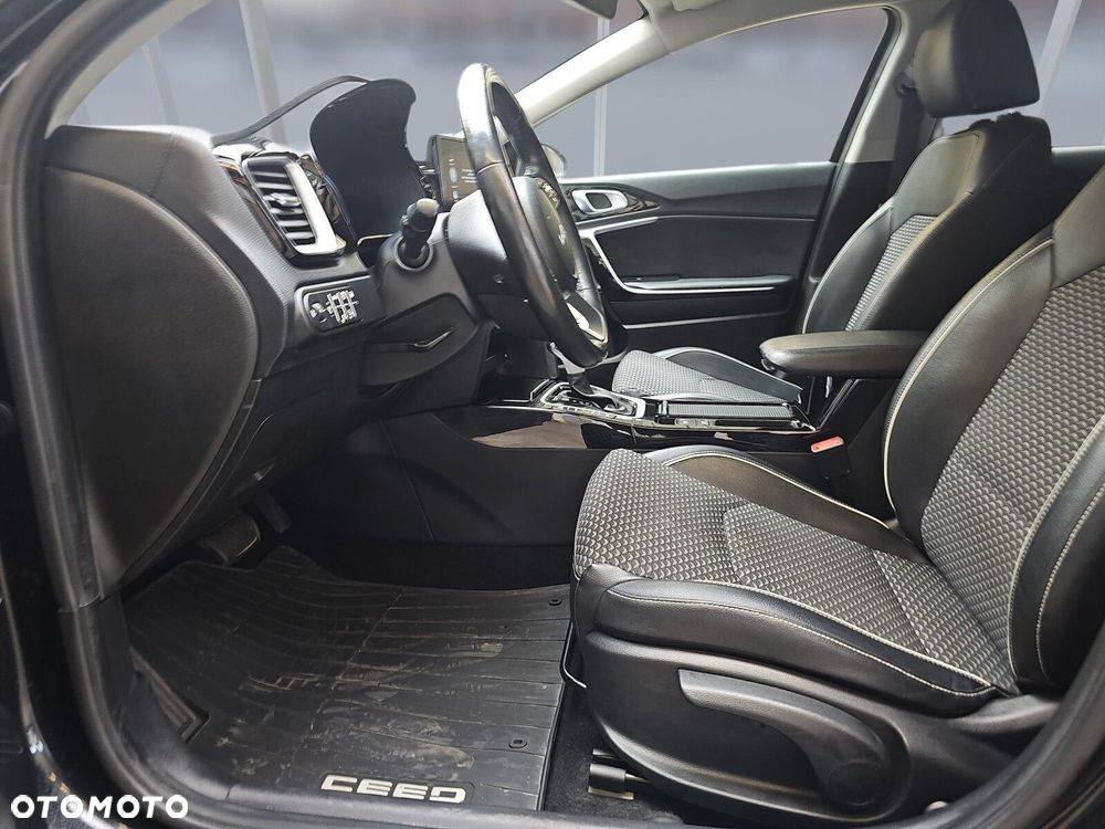 Kia Ceed 1.6 GDI PHEV Business Line DCT - 15