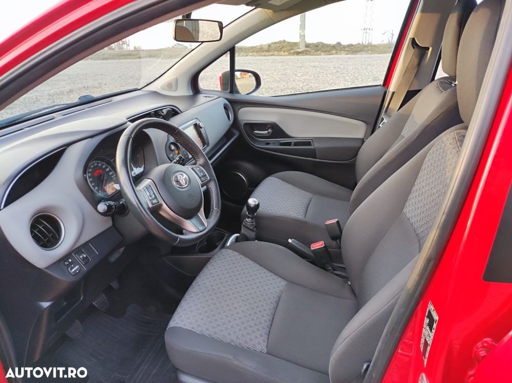 Toyota Yaris 1.3 VVT-i Luna - 13