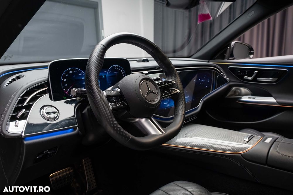Mercedes-Benz E - 20
