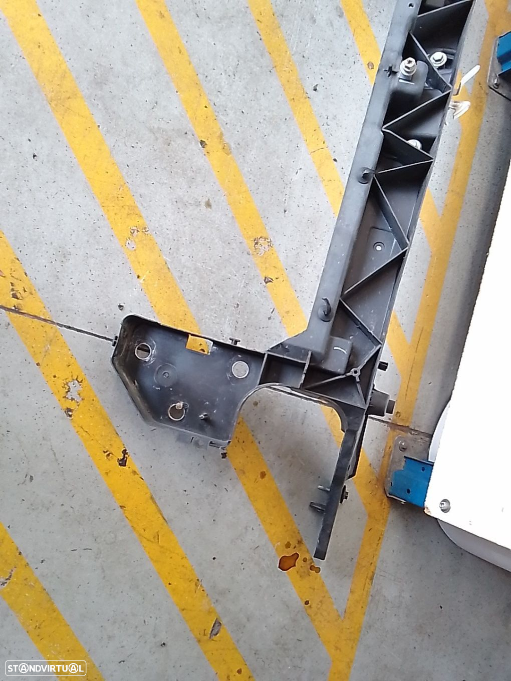 Frente Em Fibra Ou Chapa Renault Clio Iii Caixa (Sb_, Sr_) - 2
