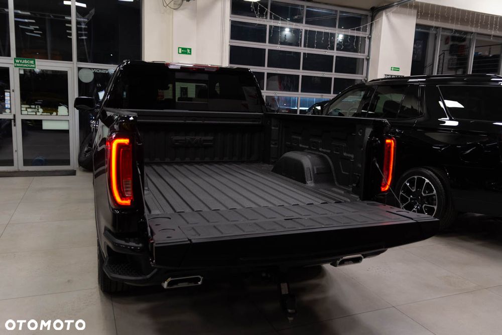 GMC Sierra - 14