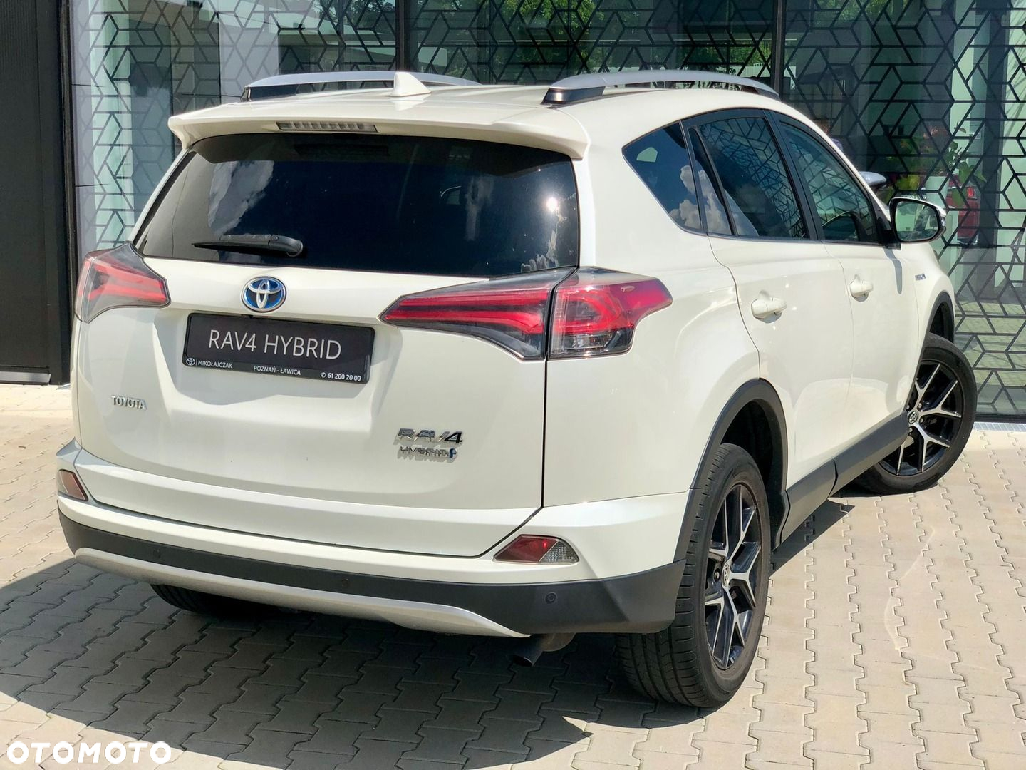 Toyota RAV4 - 12
