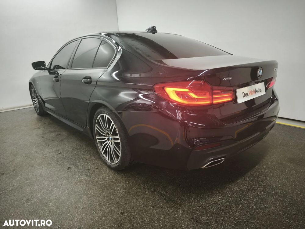 BMW Seria 5 530d xDrive Aut. - 3