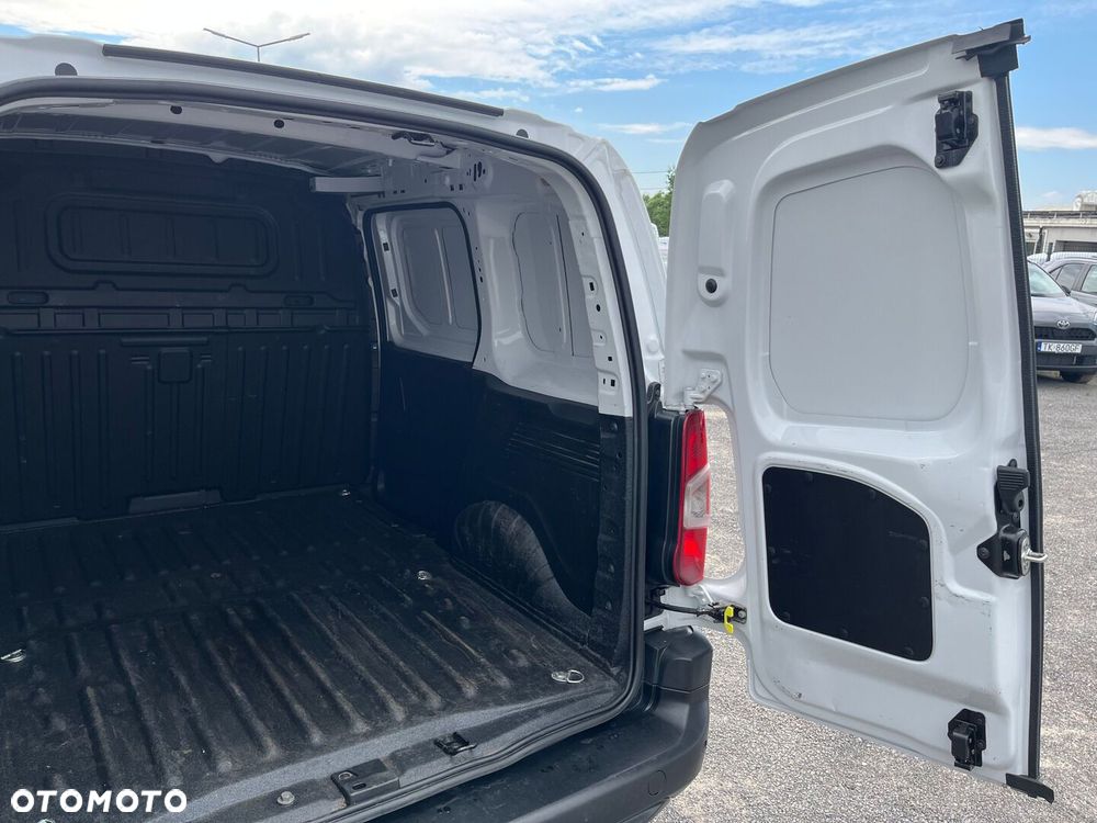 Toyota PROACE CITY - 31
