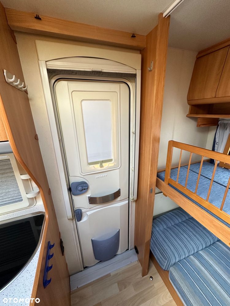 Hobby De luxe 400 - 16