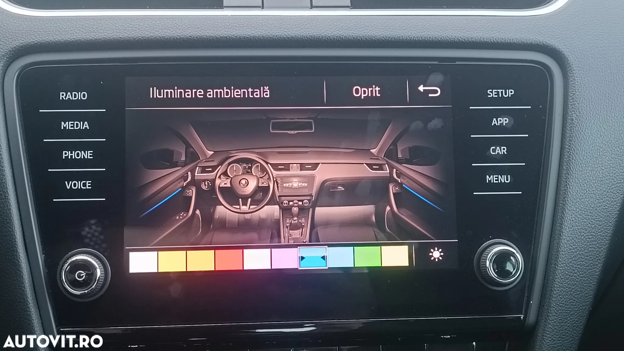 Skoda Octavia 2.0 TDI STYLE - 21
