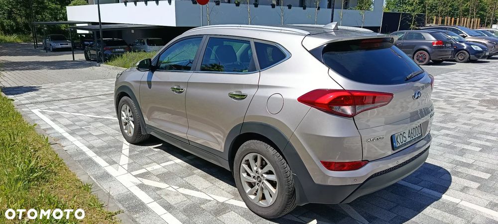 Hyundai Tucson 1.7 CRDI BlueDrive Style 2WD DCT - 3
