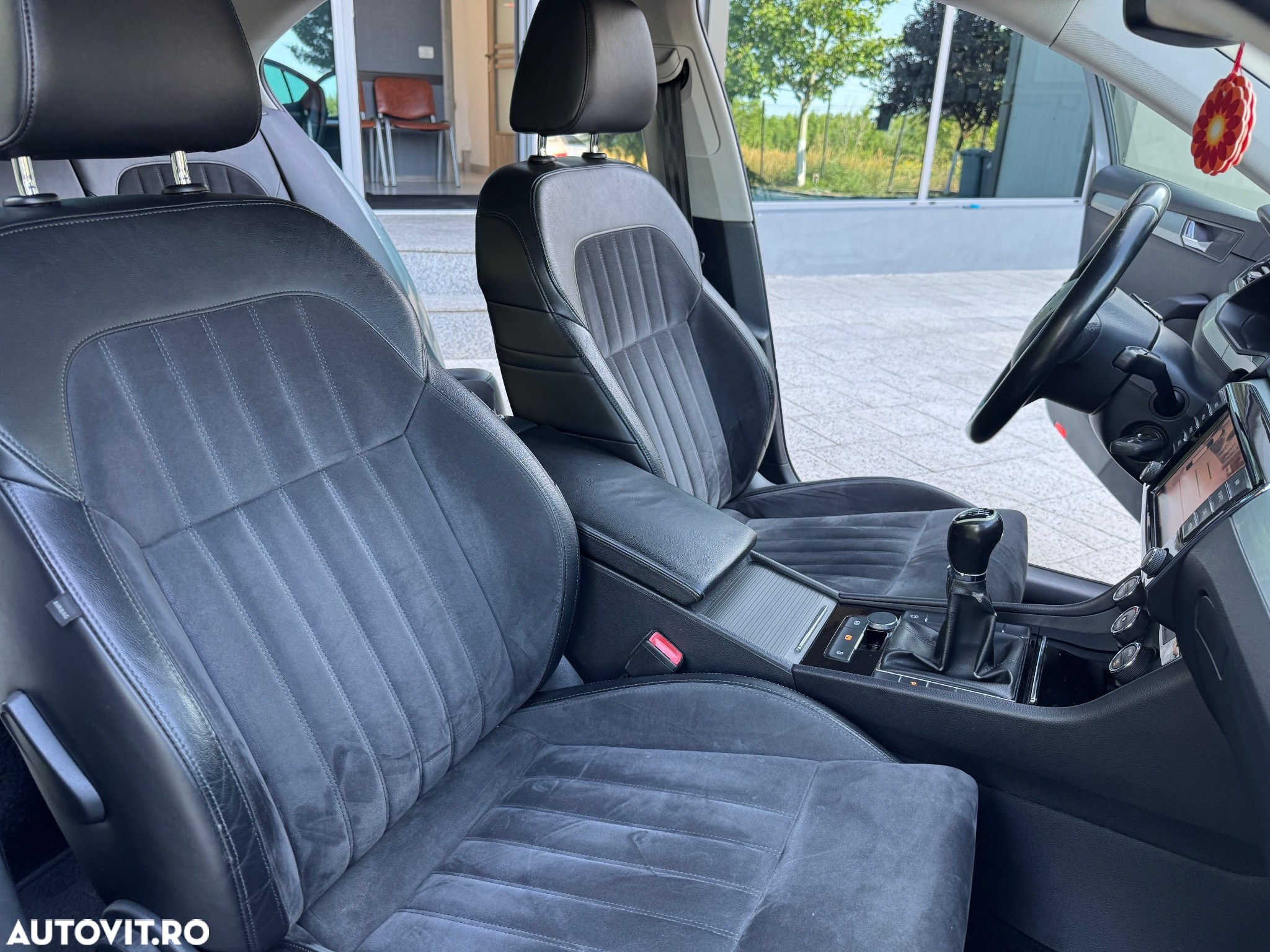 Skoda Superb 2.0 TDI 4x4 Active - 21