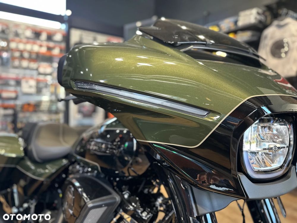 Harley-Davidson Touring Street Glide - 6
