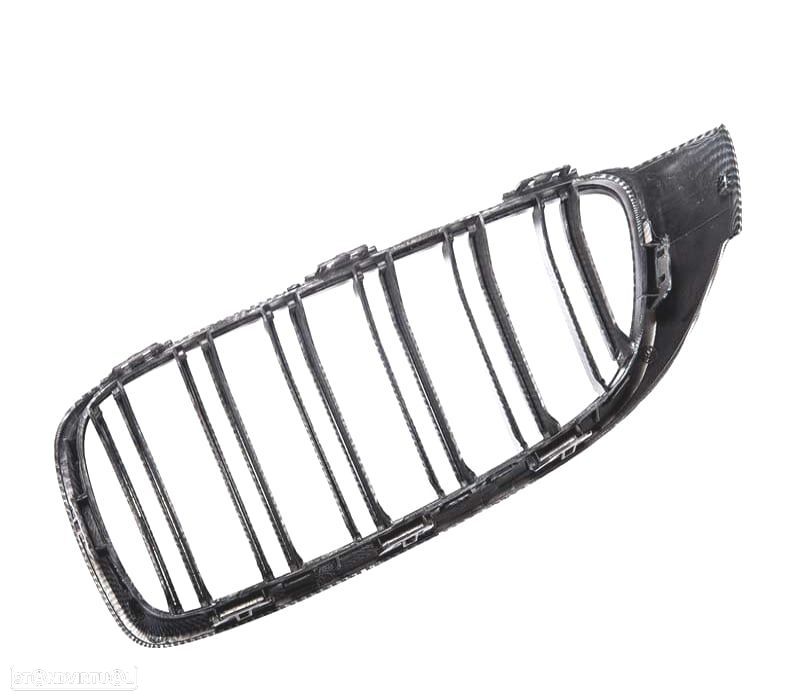 GRELHA FRONTAL BMW F32 F33 F36 CARBONO LOOK M - 3
