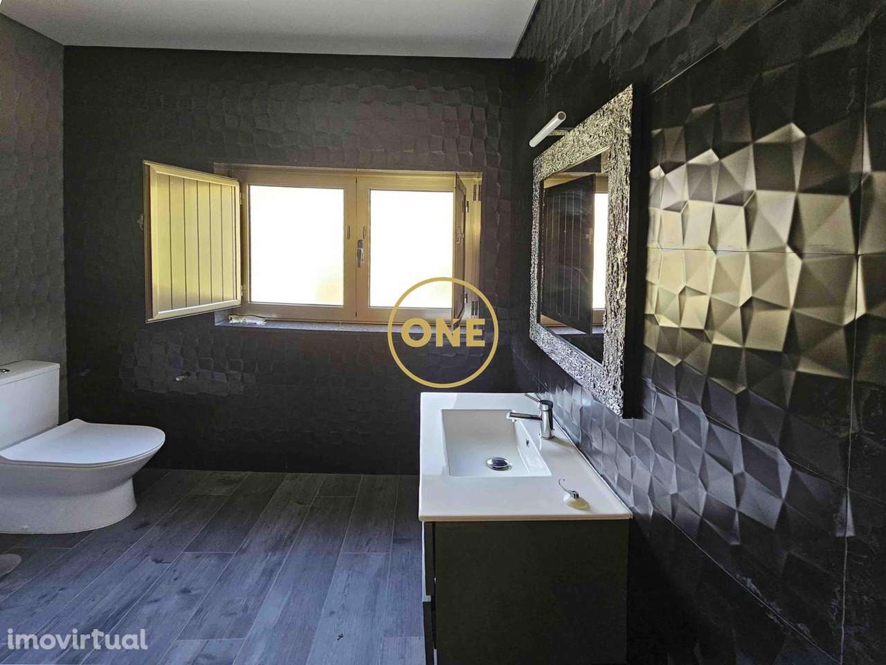 Moradia T4 , Celorico de Basto - RETOMA DE BANCO ! - Grande imagem: 3/14