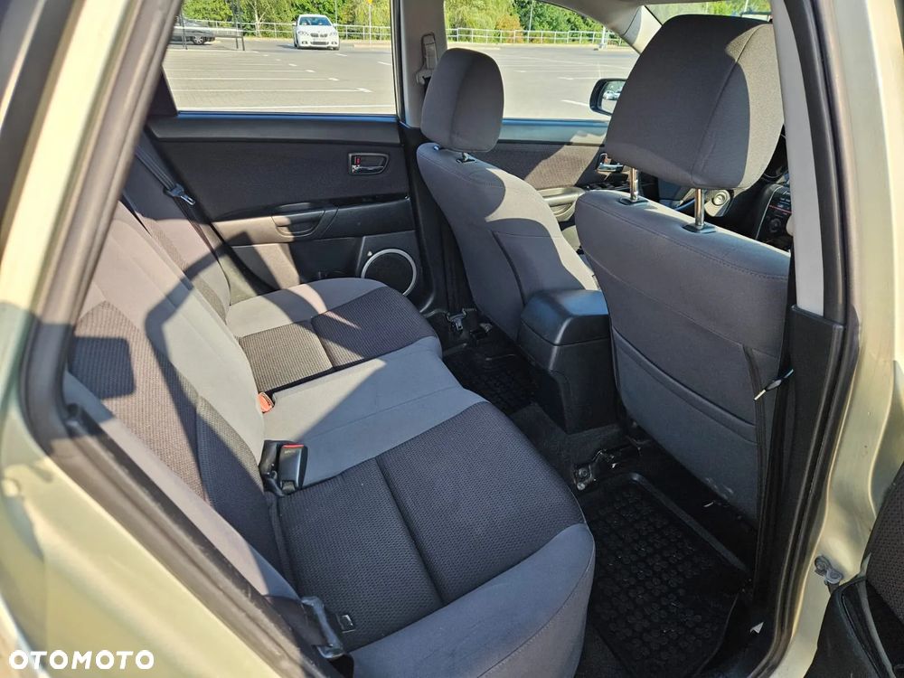 Mazda 3 1.6 Exclusive - 6