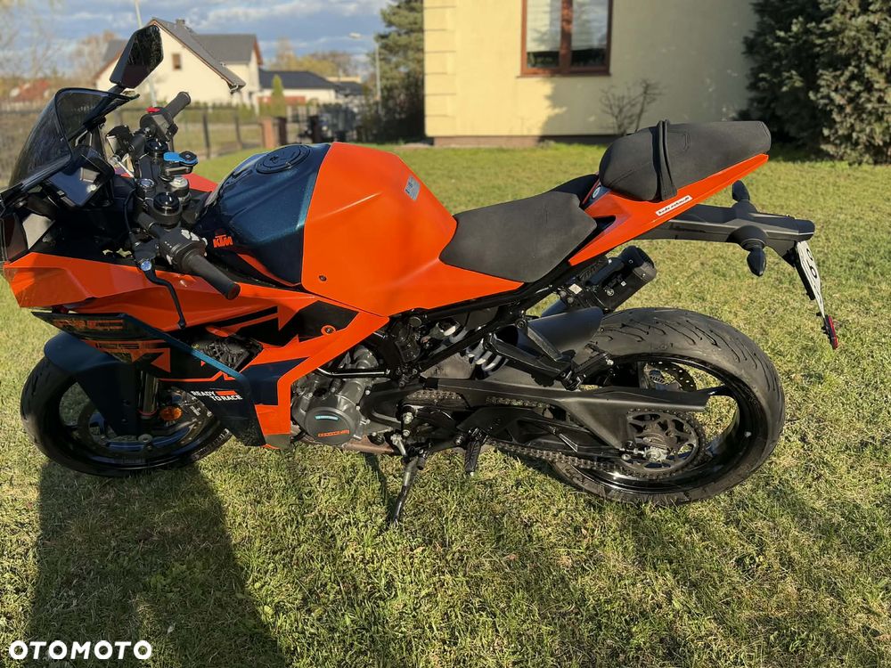 KTM RC 125 - 3