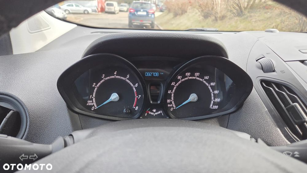 Ford Transit Courier Trend - 12