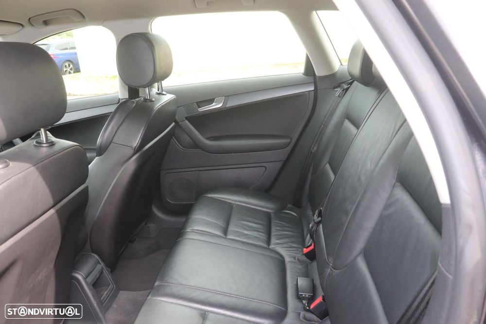 Audi A3 Sportback 1.6 TDI DPF Attraction - 17