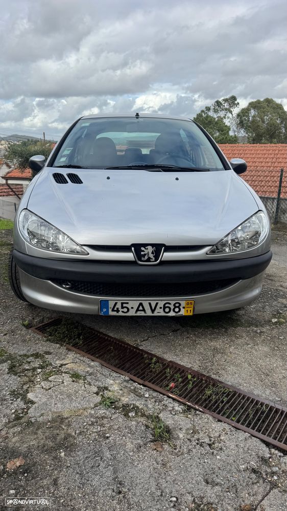 Peugeot 206 1.1 Look II - 2