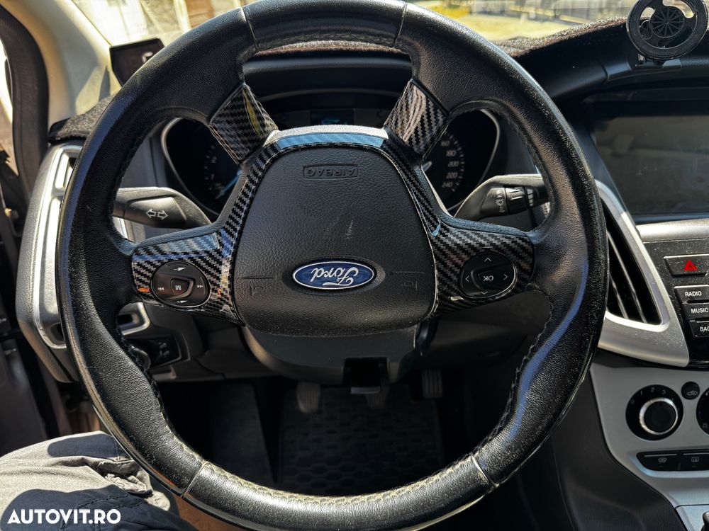 Ford Focus - 3