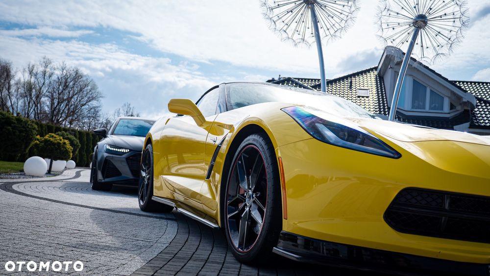 Chevrolet Corvette - 5