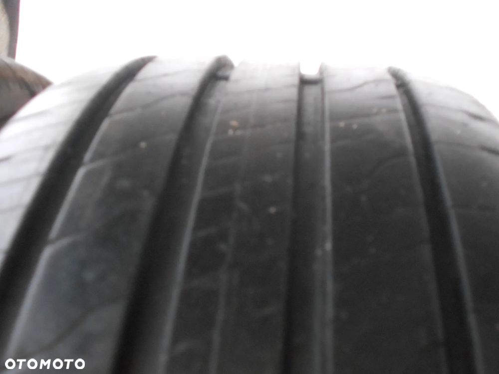 OPONY 205/60R16 GOODYEAR EFFICIENT GRIP PERFORMANCE 2 DOT 2223 / 1120 7.7MM - 4