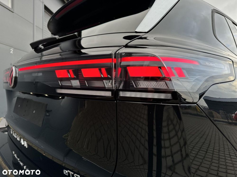 Volkswagen Tiguan - 27