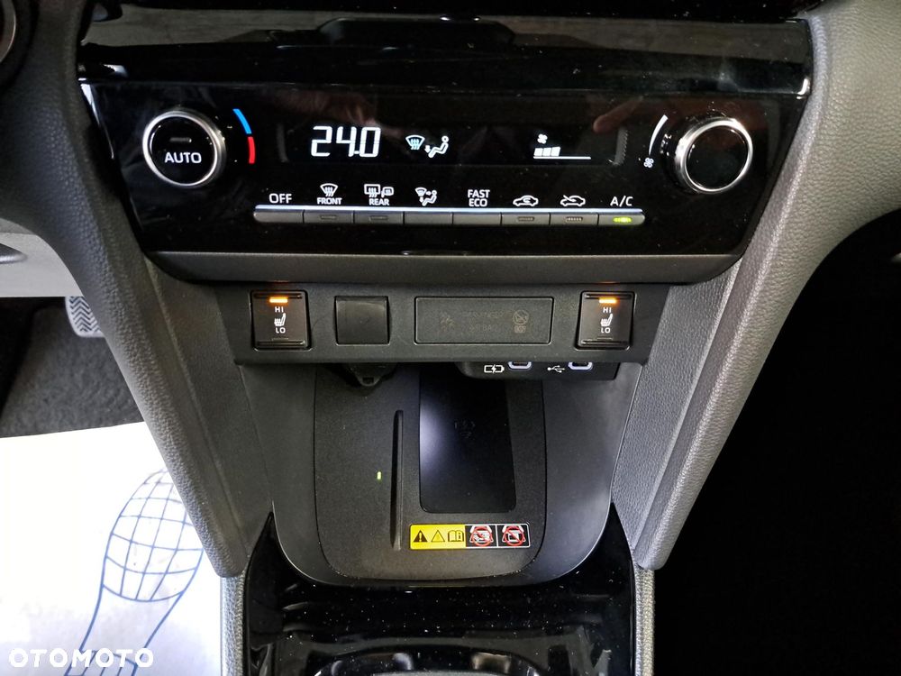 Toyota Yaris Cross Hybrid 1.5 Style - 25