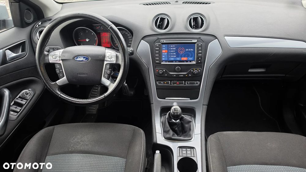 Ford Mondeo SW - 8