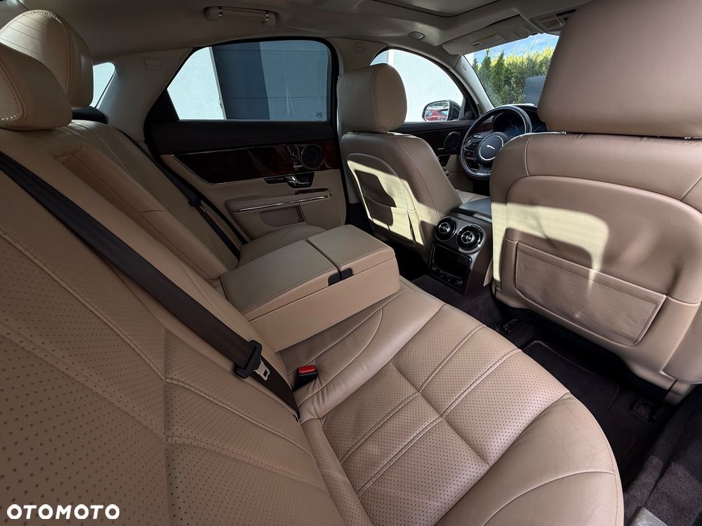 Jaguar XJ 5.0 V8 Premium Luxury - 33