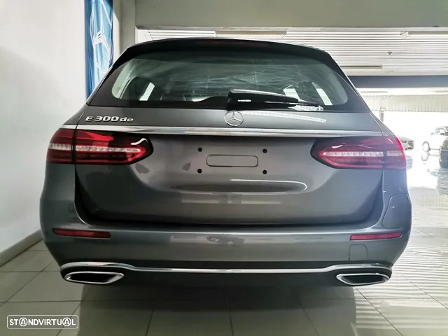 Mercedes-Benz E 300 de Avantgarde - 4