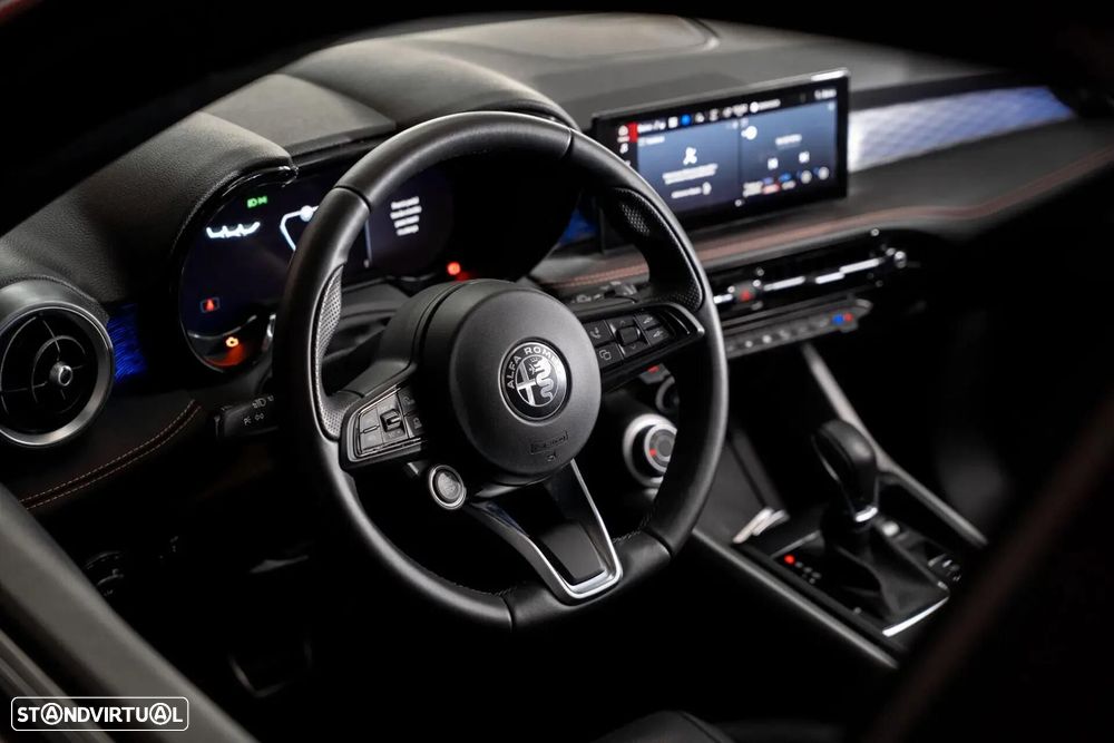 Alfa Romeo Tonale 1.5 Hybrid Sprint - 13