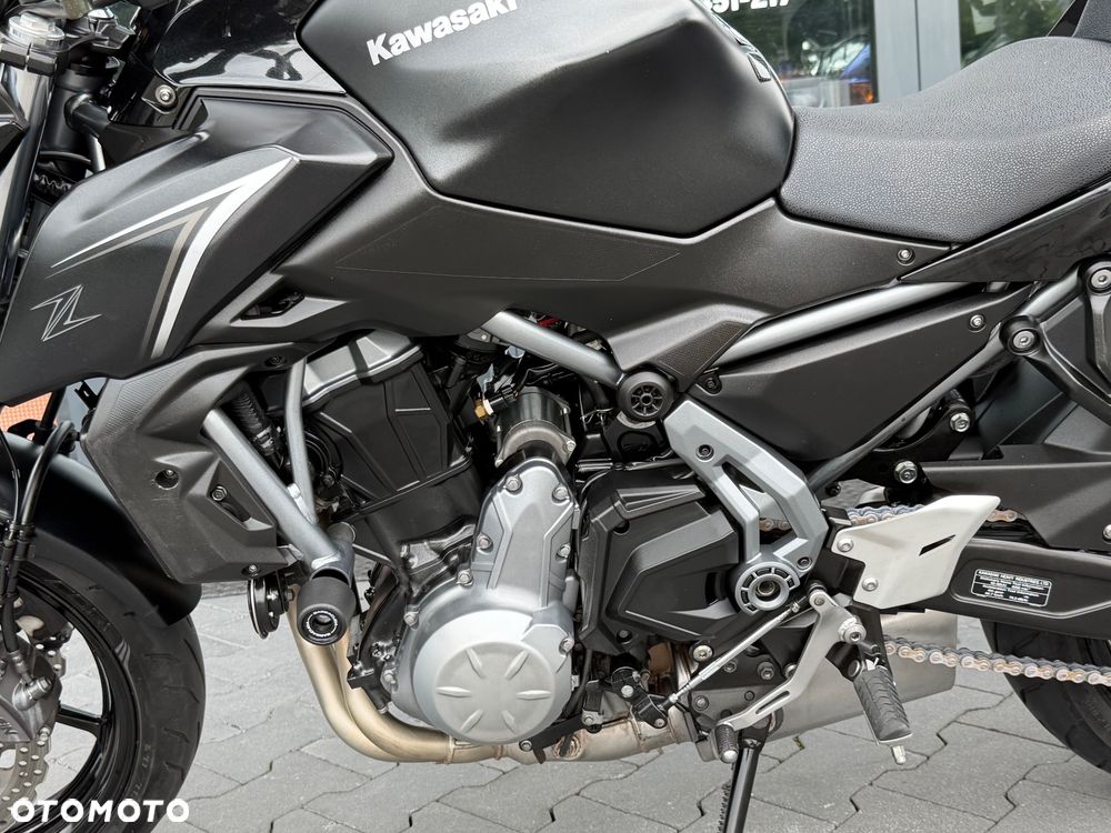Kawasaki Z 650 - 33