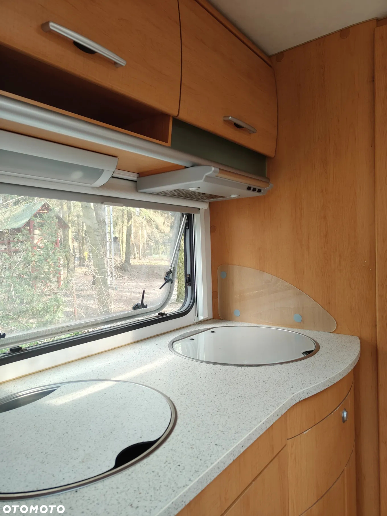 Hymer-Eriba EL-450 - 8