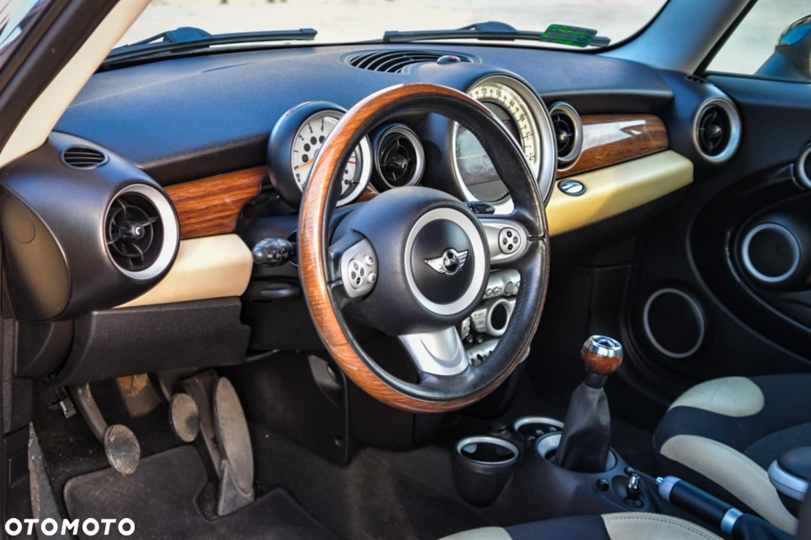 MINI Cooper D - 5