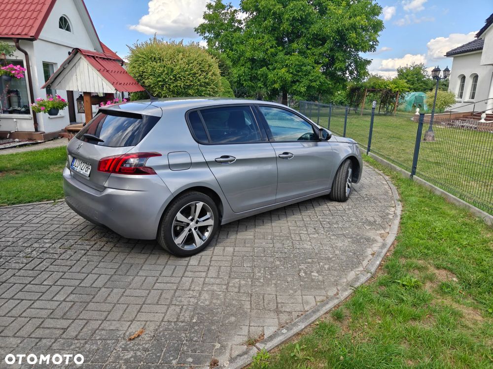 Peugeot 308 1.2 PureTech GPF Allure S&S - 3