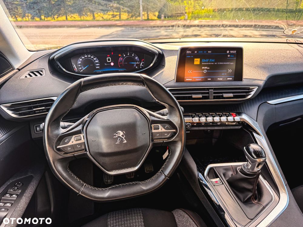 Peugeot 3008 PureTech 130 Stop & Start GPF Allure - 33