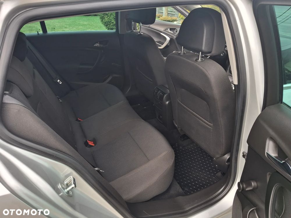 Opel Insignia 1.6 Turbo Cosmo - 24